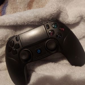 Black Playstation controller